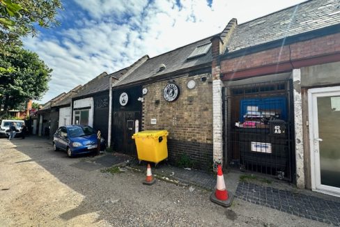 60aldermansrear1