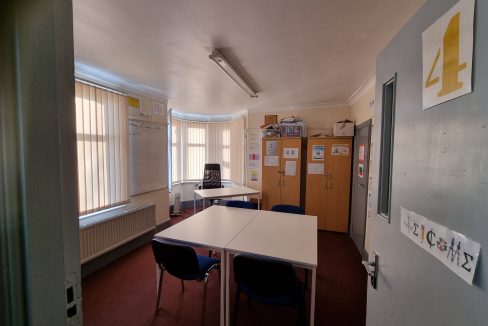 spyfloor1B