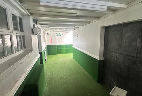 9eastbarnetroad5